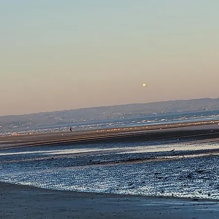 Ferienhaus Perrot Henry *